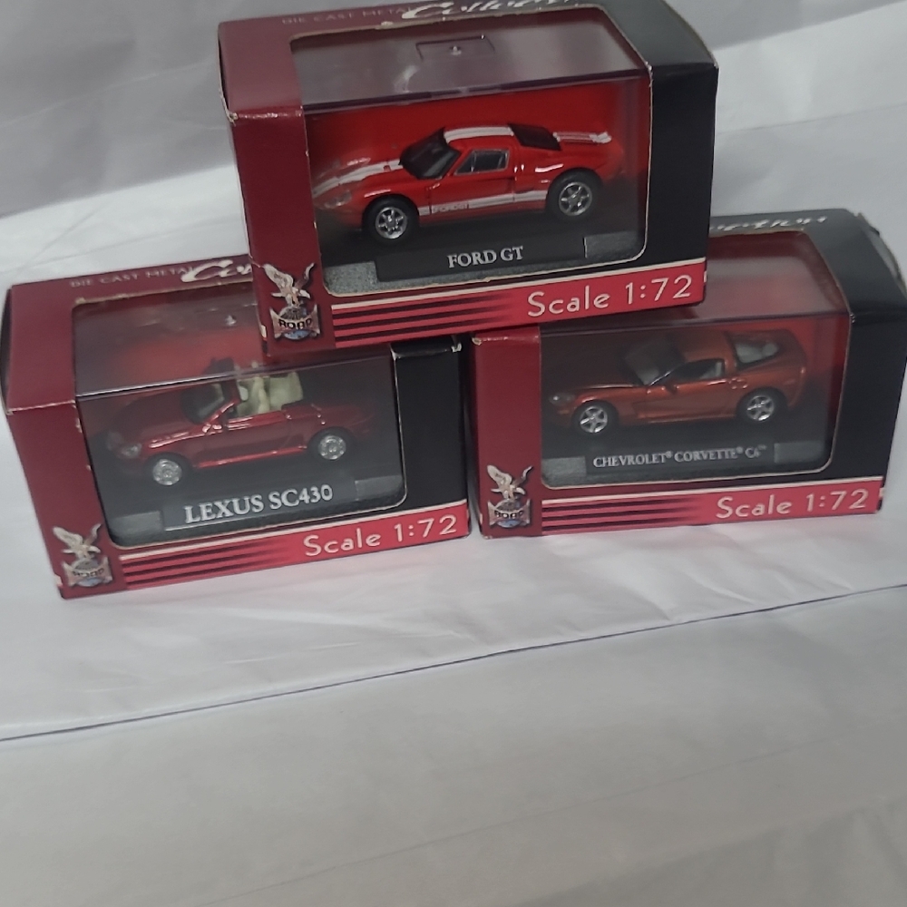 Yat Ming Red Diecast Model Car Set - Ford GT, Lexus SC430, Chevrolet Corvette C6